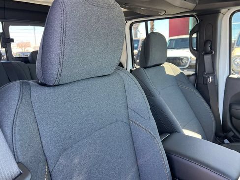 New 2026 Jeep Gladiator Sport AWD/4WD image 13