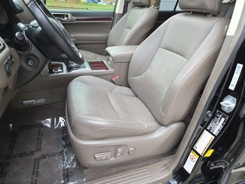 Used 2019 Lexus GX 460 Luxury image 8