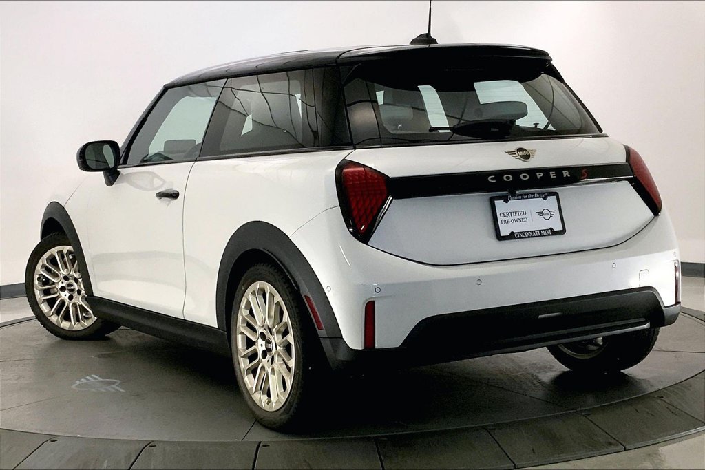 Used 2026 MINI Cooper S FWD image 2