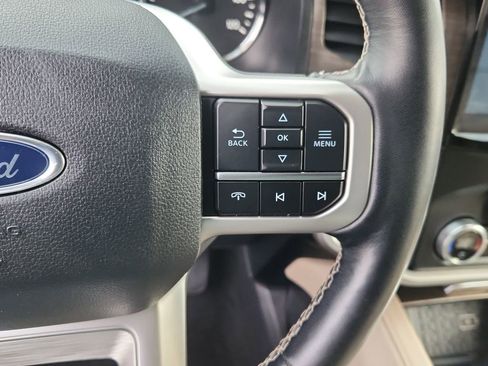 Used 2024 Ford Expedition Max Limited image 26