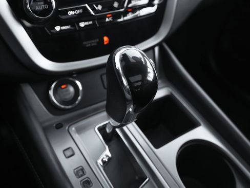 Used 2023 Nissan Murano SL w/ SL Moonroof Package image 16