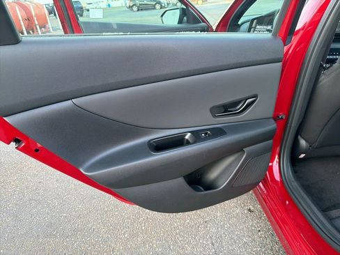 New 2025 Hyundai Elantra Sport image 20