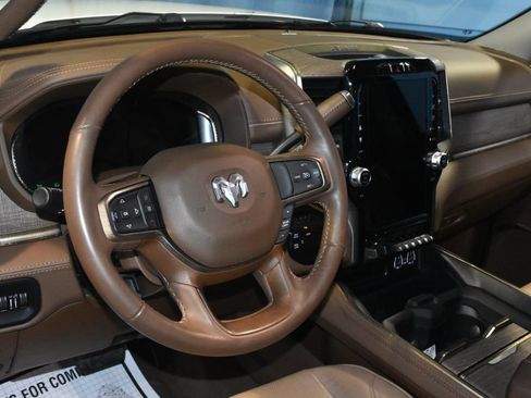 Used 2024 RAM 2500 Limited AWD/4WD image 2