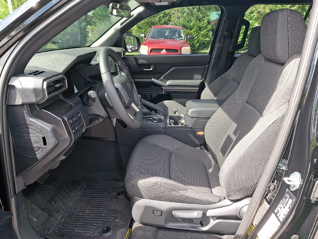 Used 2026 Toyota 4Runner SR5 AWD/4WD image 14