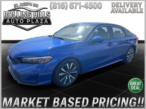 Used 2022 Honda Civic EX image 1