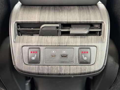 Certified 2023 Nissan Ariya image 29