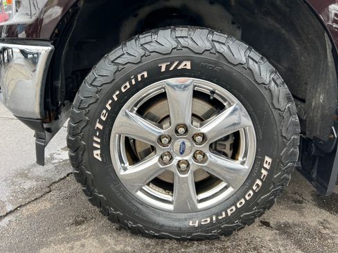 Used 2018 Ford F150 XLT w/ Max Trailer Tow Package image 21