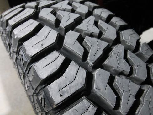 Used 2011 Ford F350 King Ranch w/ FX4 Off Road Pkg image 18