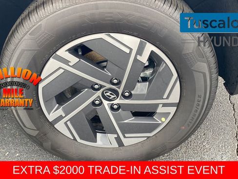 New 2026 Hyundai Tucson Blue SE image 11