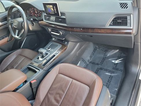 Used 2018 Audi Q5 2.0T Premium image 17