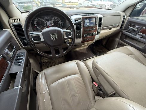 Used 2011 RAM 2500 Laramie w/ Protection Group image 16