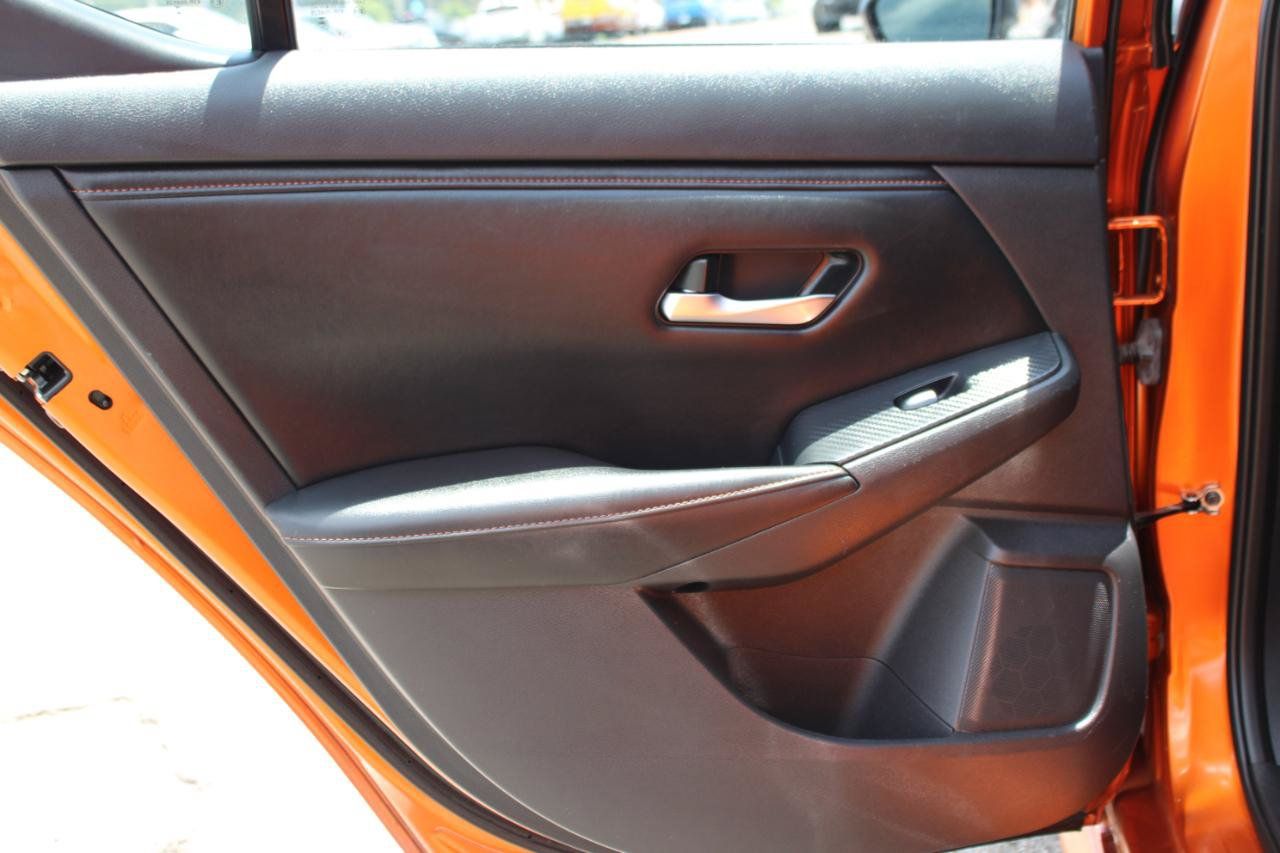 Used 2023 Nissan Sentra SR FWD image 38