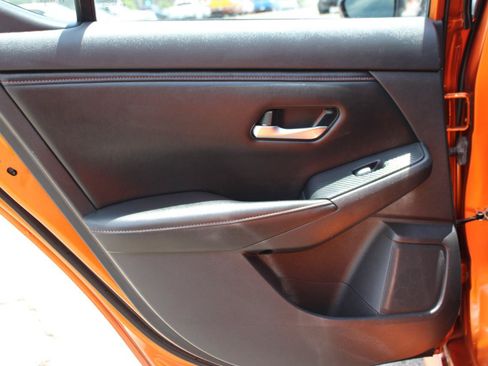 Used 2023 Nissan Sentra SR FWD image 38
