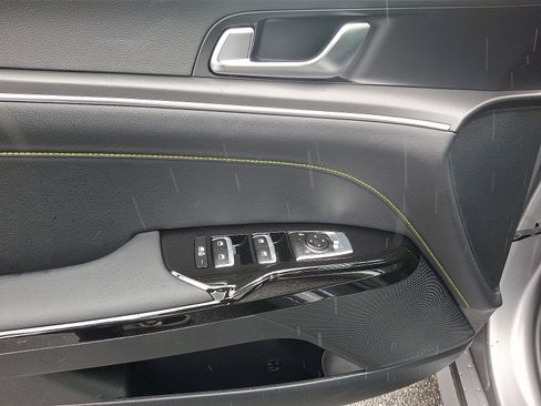 New 2026 Kia K5 GT image 8