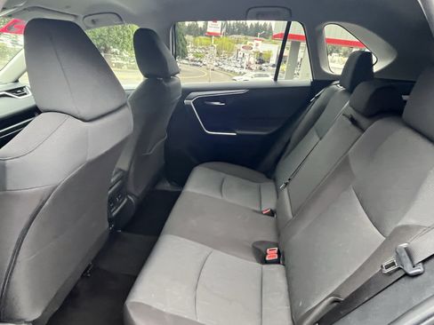 Certified 2025 Toyota RAV4 XLE AWD/4WD image 13