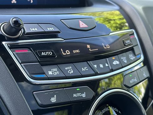 Used 2022 Acura RDX FWD w/ Technology Package image 20