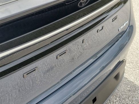 New 2026 Toyota Prius Plug-In Hybrid FWD image 6