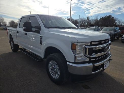 Used 2020 Ford F250 XLT w/ FX4 Off-Road Package image 9
