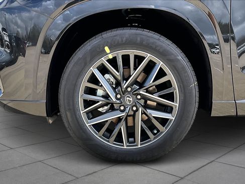 Used 2026 Lexus TX 350 AWD w/ Technology Package image 11