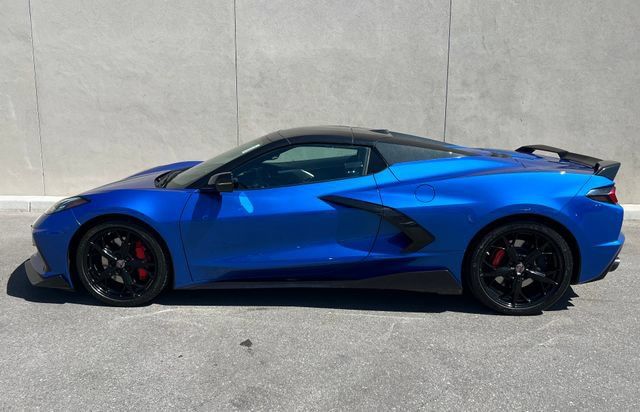 Used 2022 Chevrolet Corvette Stingray Preferred Conv w/ Z51 Performance Package RWD image 4