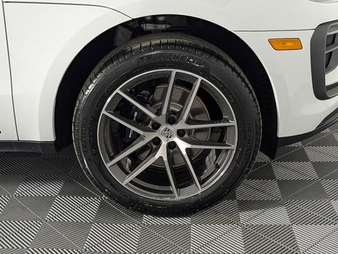 New 2026 Porsche Macan S image 14