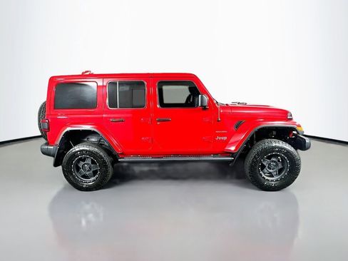 Used 2021 Jeep Wrangler Unlimited Sahara image 8