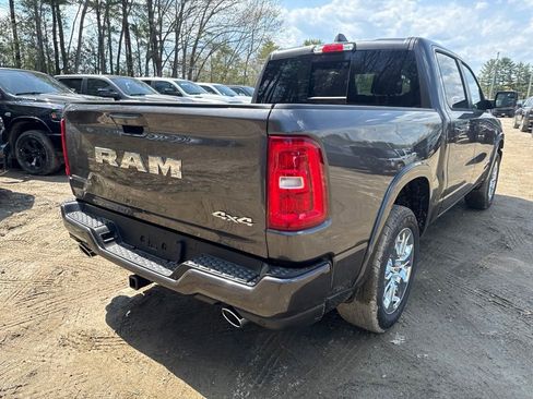 New 2026 RAM 1500 4x4 Crew Cab image 5