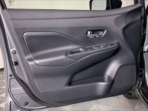 Certified 2025 Nissan Versa SV w/ Trunk Package FWD image 22