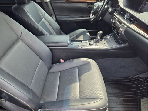 Used 2017 Lexus ES 350 w/ Premium Package FWD image 12