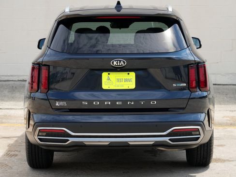 Used 2021 Kia Sorento S FWD image 50