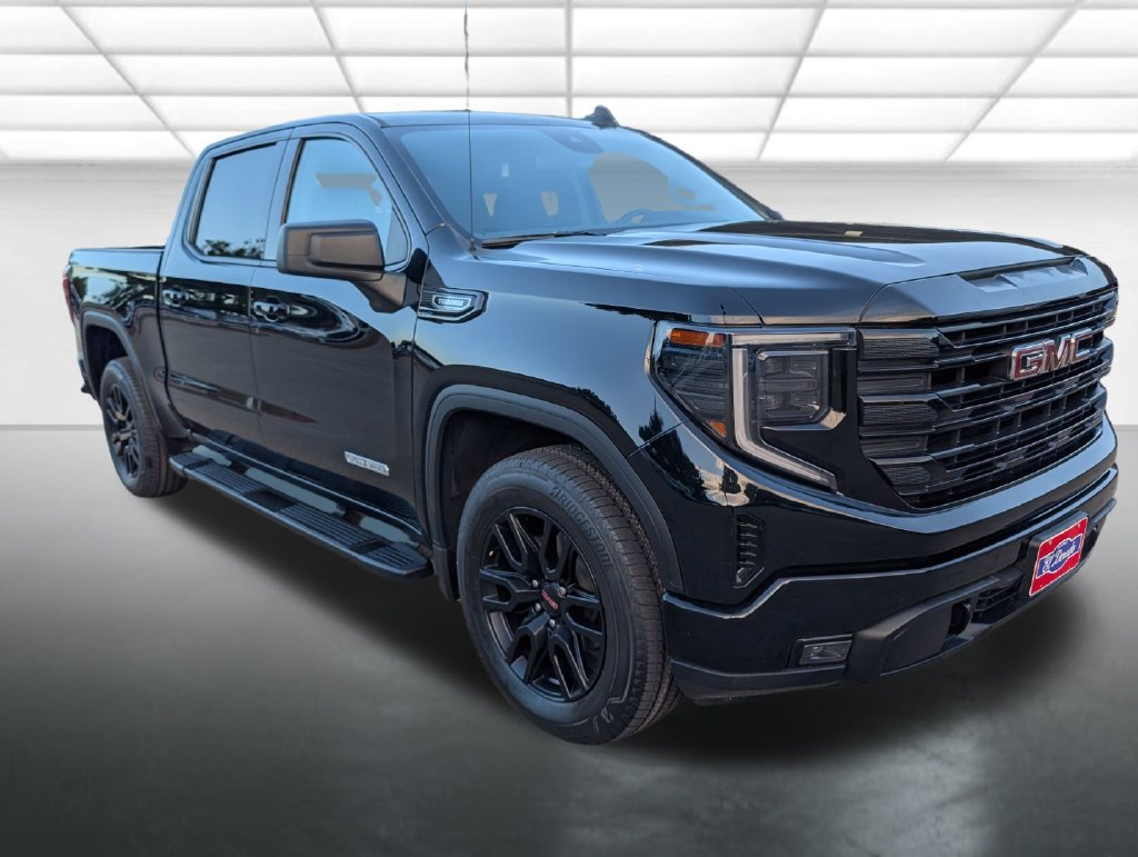 Certified 2025 GMC Sierra 1500 Elevation RWD image 1