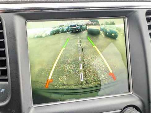 Used 2018 Jeep Grand Cherokee Laredo image 11