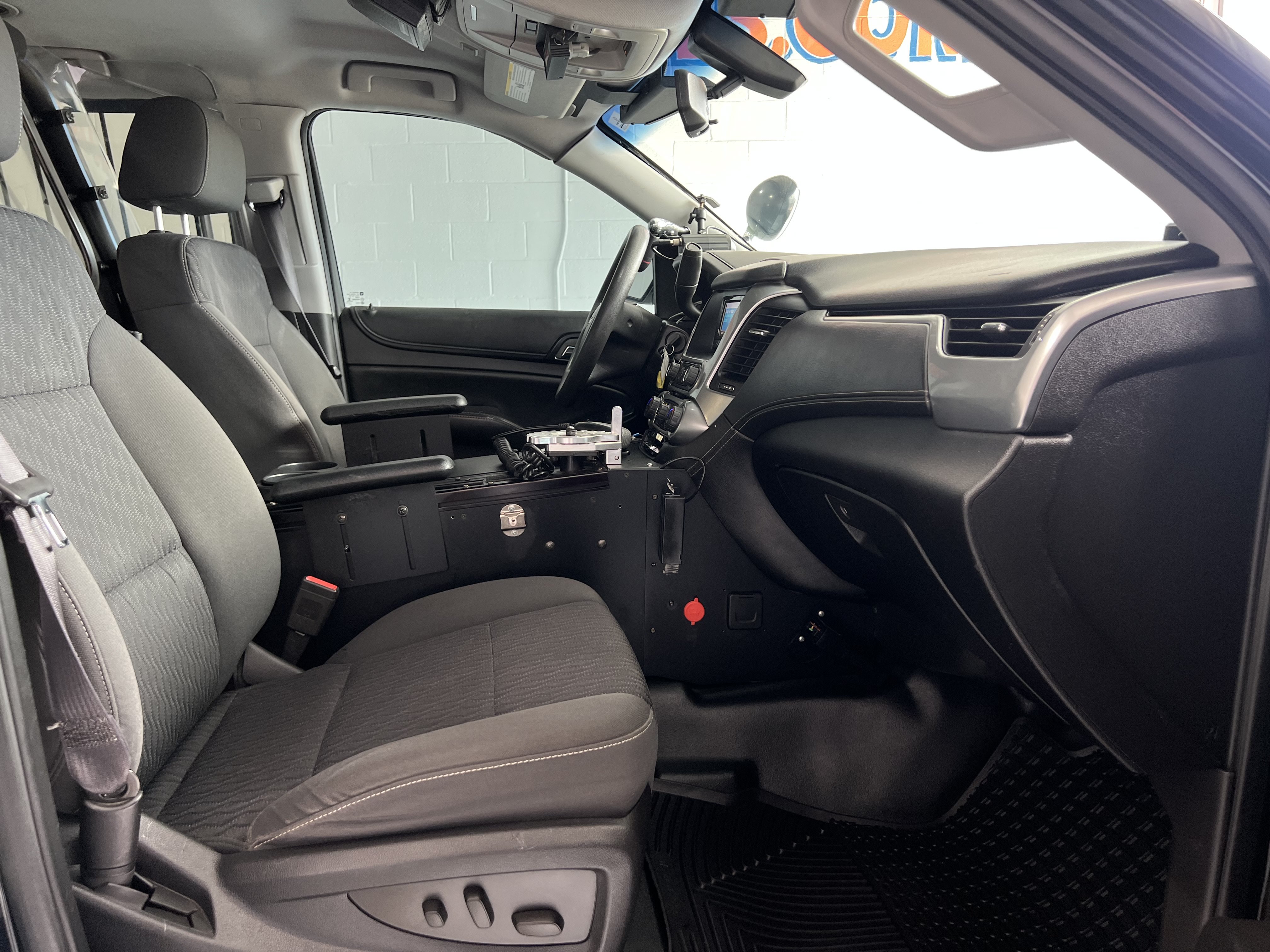 Used 2015 Chevrolet Tahoe 2WD w/ Remote Keyless Entry Package image 24
