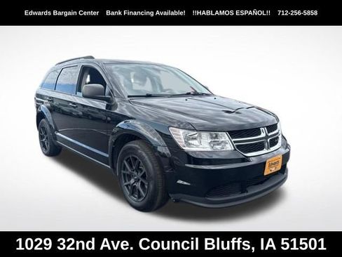 Used 2018 Dodge Journey SE FWD image 1