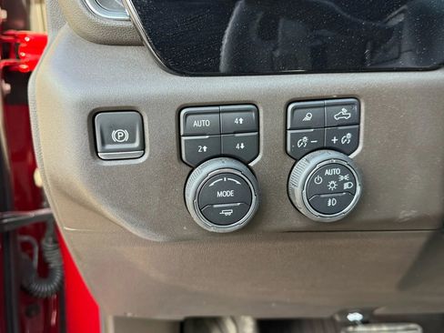 Used 2025 Chevrolet Silverado 1500 RST image 43