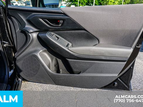 Used 2025 Subaru Crosstrek 2.0i Premium AWD/4WD image 45