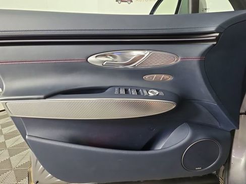 Used 2023 Genesis GV70 2.5T w/ Sport Prestige Package image 36