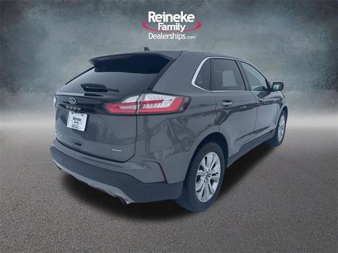 Used 2022 Ford Edge Titanium w/ Equipment Group 301A image 5