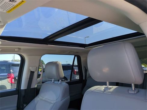 Used 2025 Ford Expedition Max Active image 20