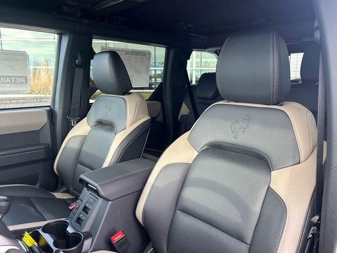 New 2025 Ford Bronco Big Bend image 9