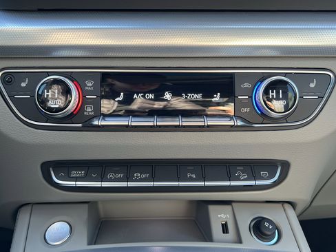 Used 2024 Audi Q5 2.0T Premium Plus image 29