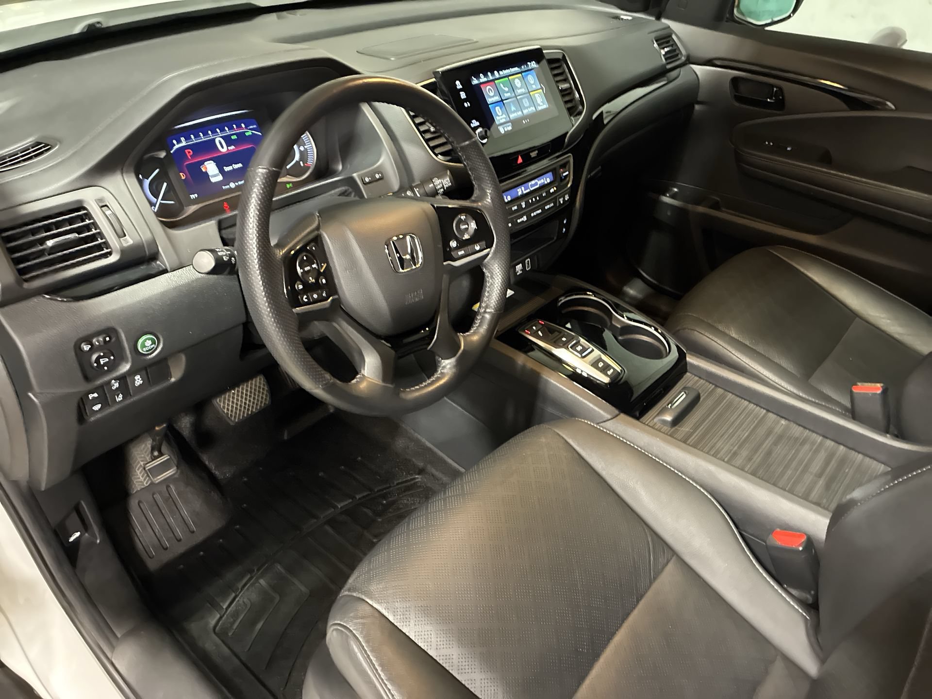 Certified 2023 Honda Passport Elite image 2