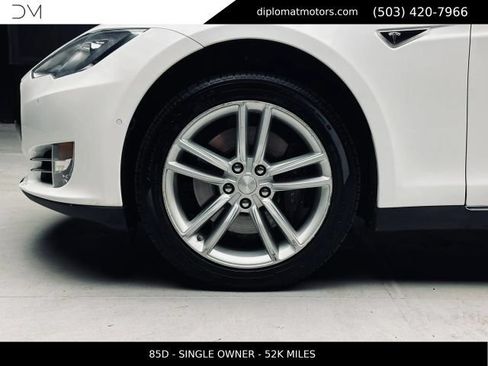 Used 2015 Tesla Model S 85D AWD/4WD image 37
