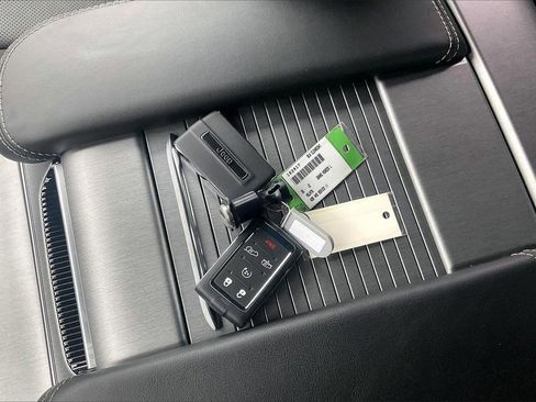 New 2026 Jeep Grand Wagoneer L Limited image 34