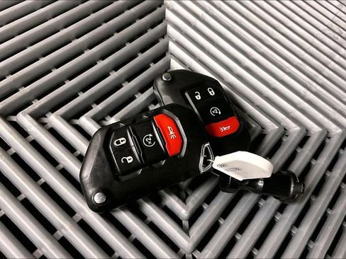 Used 2022 Jeep Gladiator Mojave w/ LED Lighting Group AWD/4WD image 12