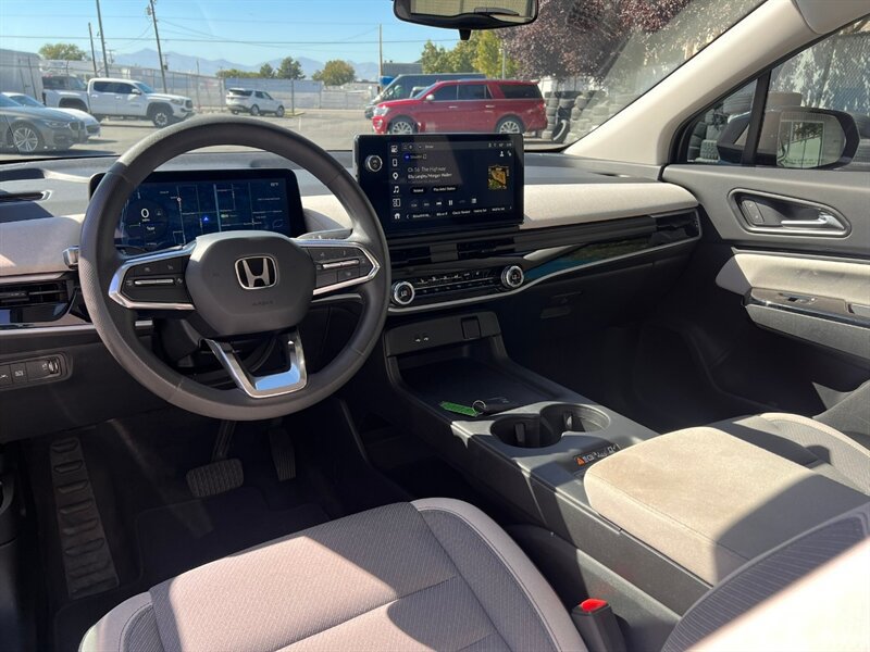 Used 2025 Honda Prologue Eco image 20