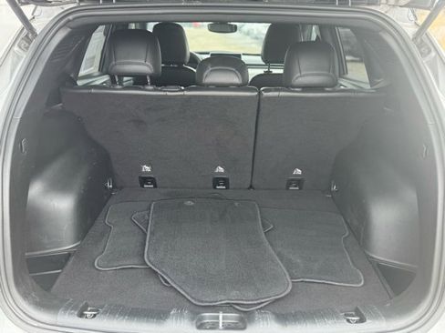 Used 2024 Jeep Compass Limited image 36