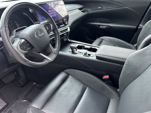 Certified 2024 Lexus RX 450h AWD w/ Convenience Package image 11