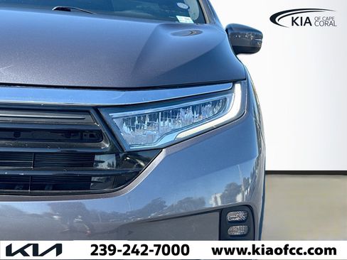 Used 2023 Honda Odyssey EX-L image 9