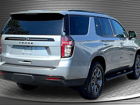 Used 2023 Chevrolet Tahoe Z71 w/ Luxury Package AWD/4WD image 6